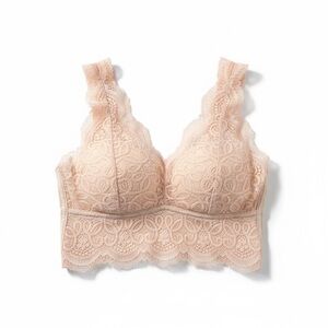 NWOT ChicMe Lace Bralette in Soft Cream